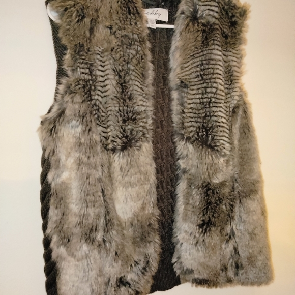 Sebby (Size L) Front Faux Fur & Back Cable Knit Fall Winter Open Cardigan Vest - Picture 3 of 15